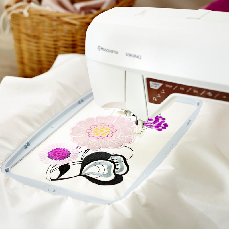 Machine à coudre et à broder Husqvarna Designer Topaz 40 - Démonstrateur